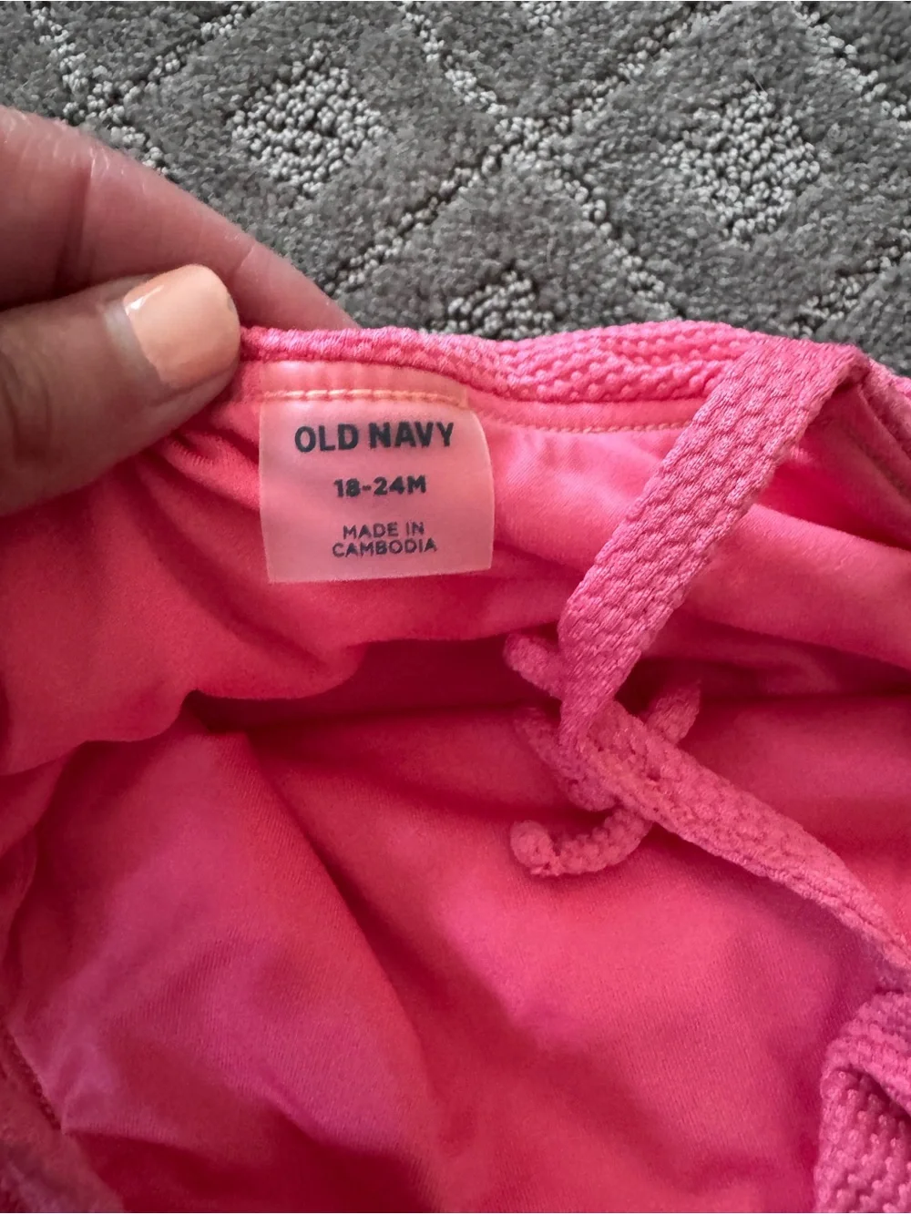Baby Girl’s Old Navy Pink Ruffle One-Piece Swimsuit Bathing Suit Size 18-24 mo